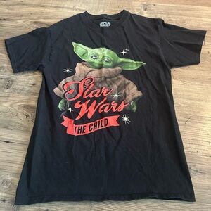 Star Wars T-Shurt- The Child Design size Medium